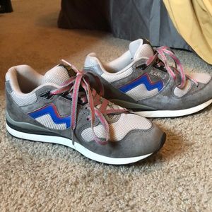 Karhu sneakers women's size 7.5
